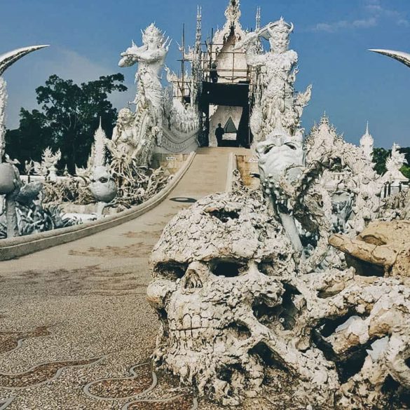 The White Temple Wat Rong Khun Arch O