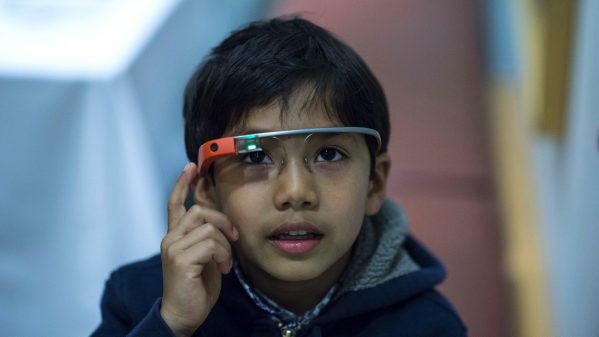 Expectation-Augmented Reality | Google Glass - Arch2O.com