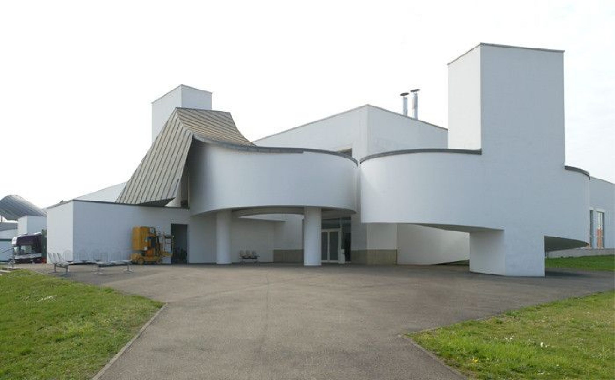 vitra design museum case study