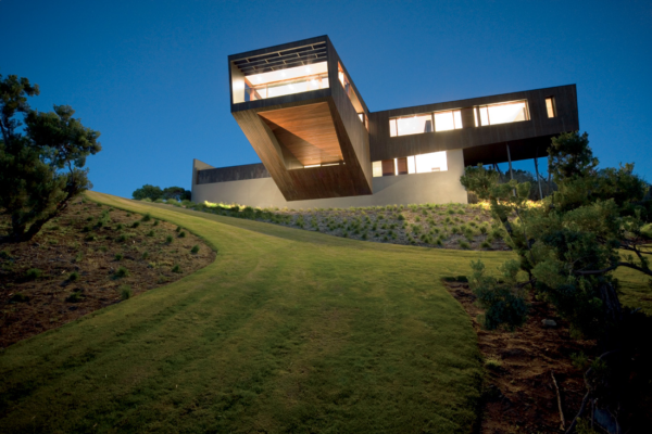 10 Amazing Cantilevered House Designs - Arch2O.com