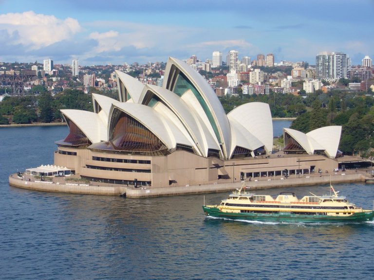 10 Captivating Opera House Interiors From Around The World - Arch2o.com