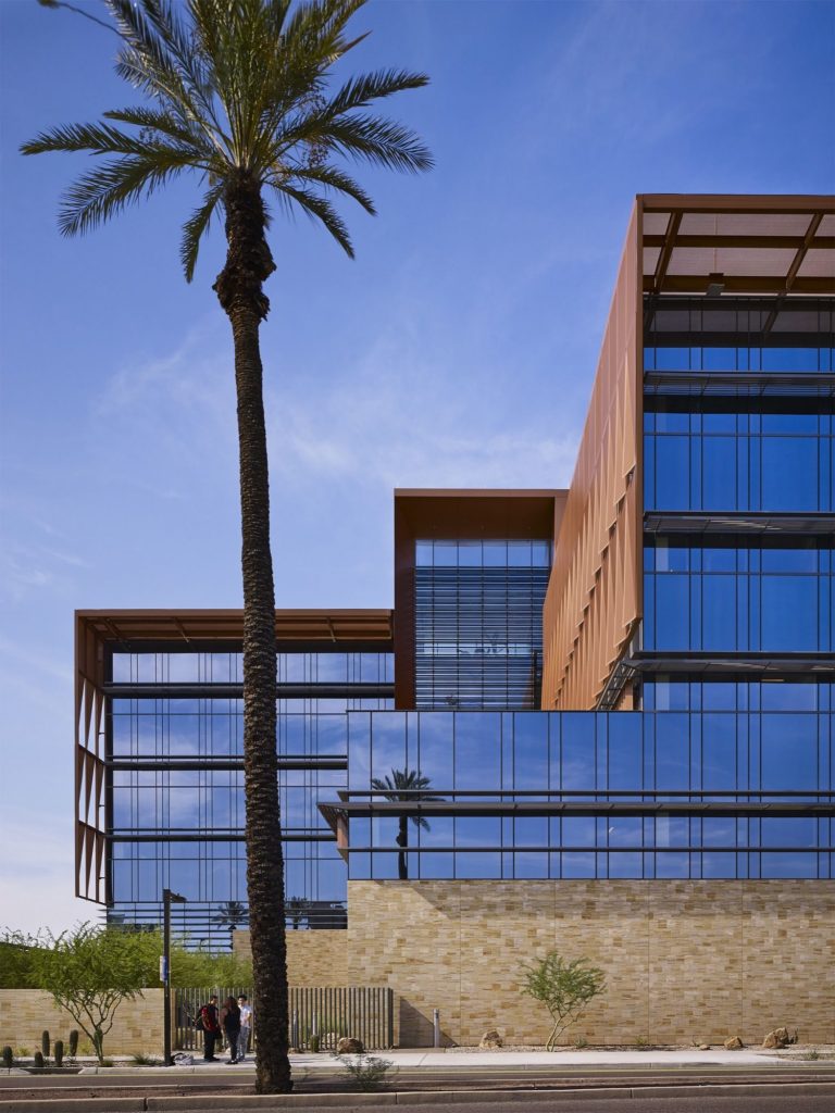 The University of Arizona Cancer Center | ZGF Architects - Arch2O.com