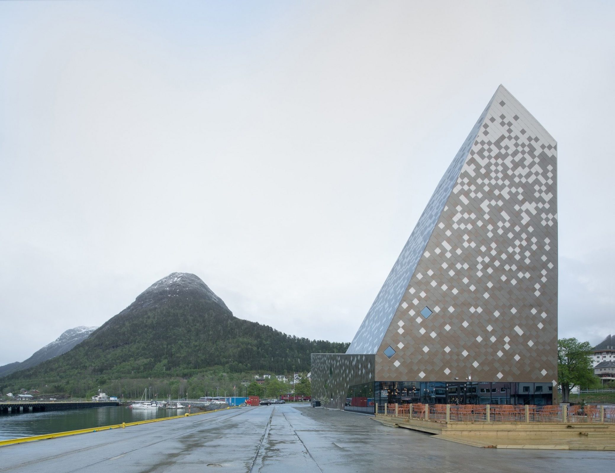 Norwegian Mountaineering Center | Reiulf Ramstad Arkitekter - Arch2O.com