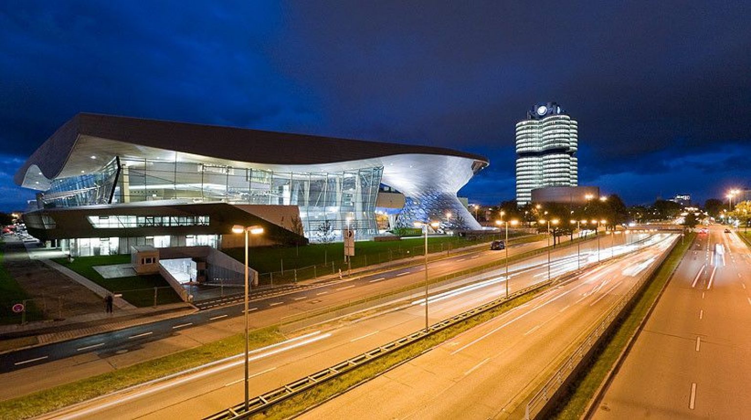 BMW Welt | Coop Himmelb(l)au - Arch2O.com