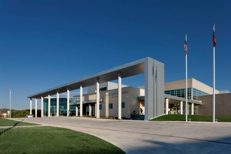 Lady Bird Johnson Middle School | Corgan - Arch2O.com