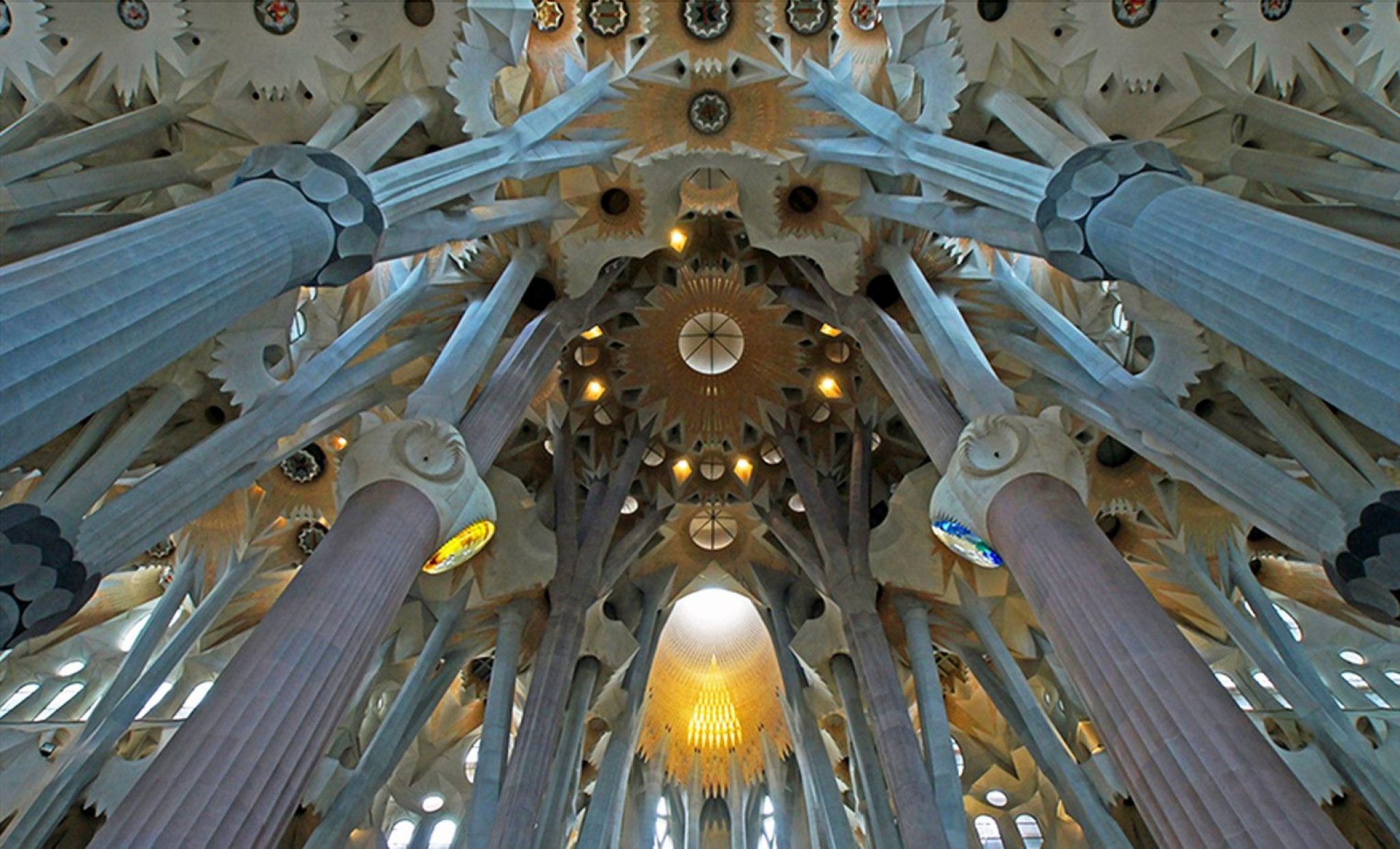 12 Absolutely Interesting Facts about Sagrada Familia - Arch2O.com