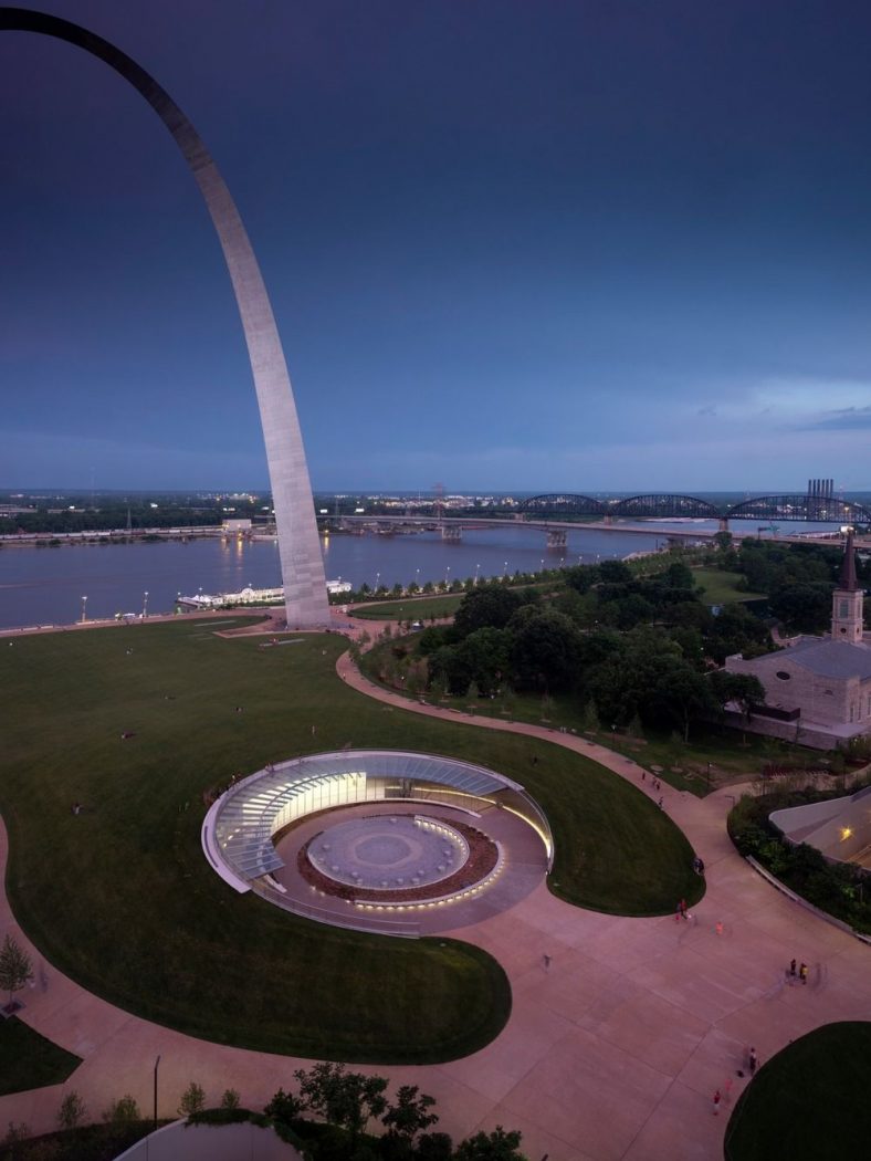 Gateway Arch Museum 