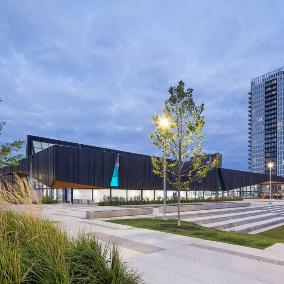 Regent Park Aquatic Centre 