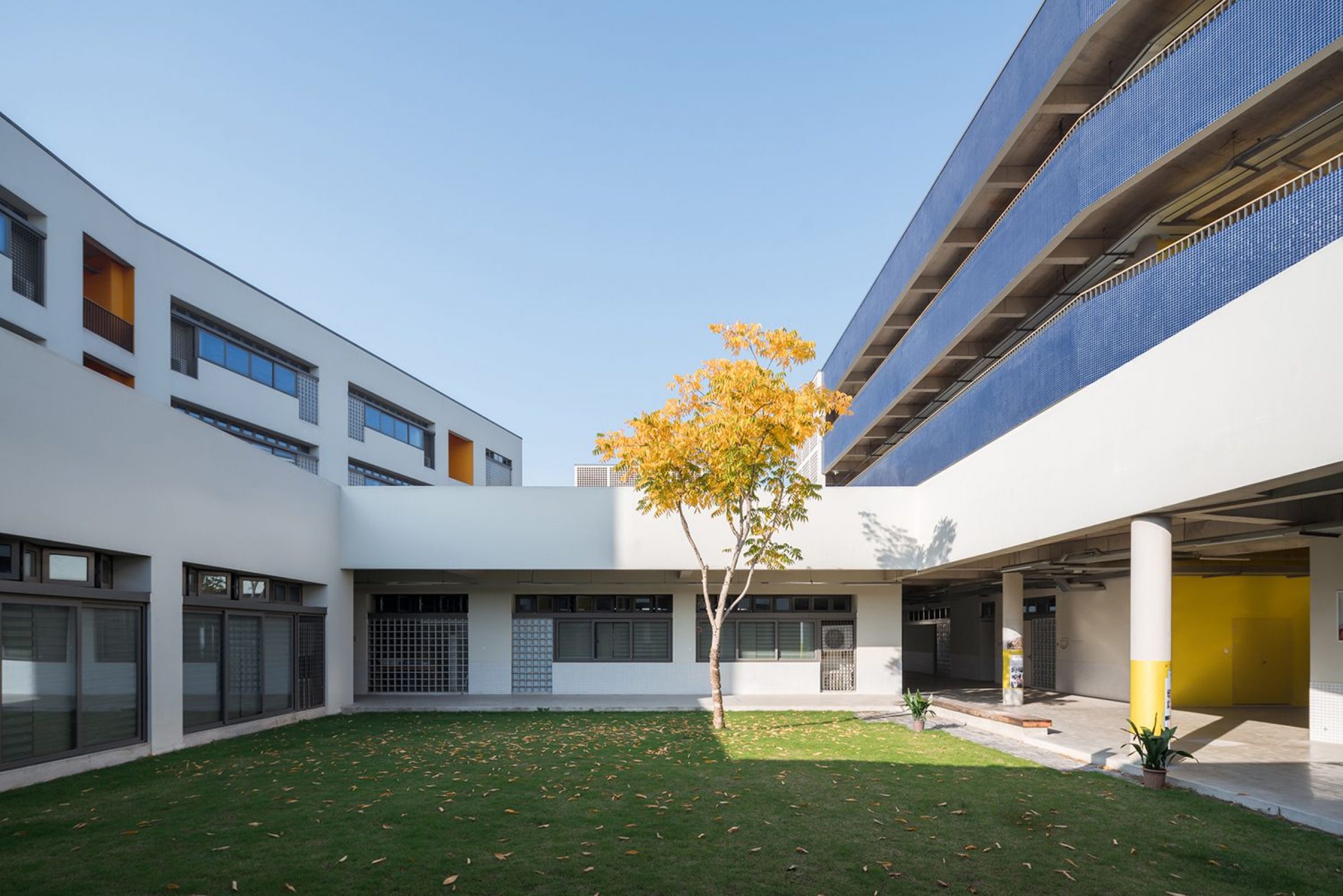 Tongji University Affiliate Elementary School | Atelier Liu Yuyang ...