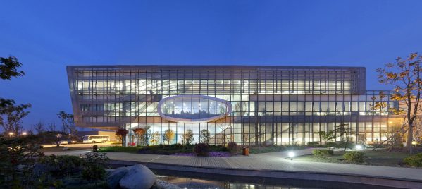 Headquarters Projects | - Arch2O.com