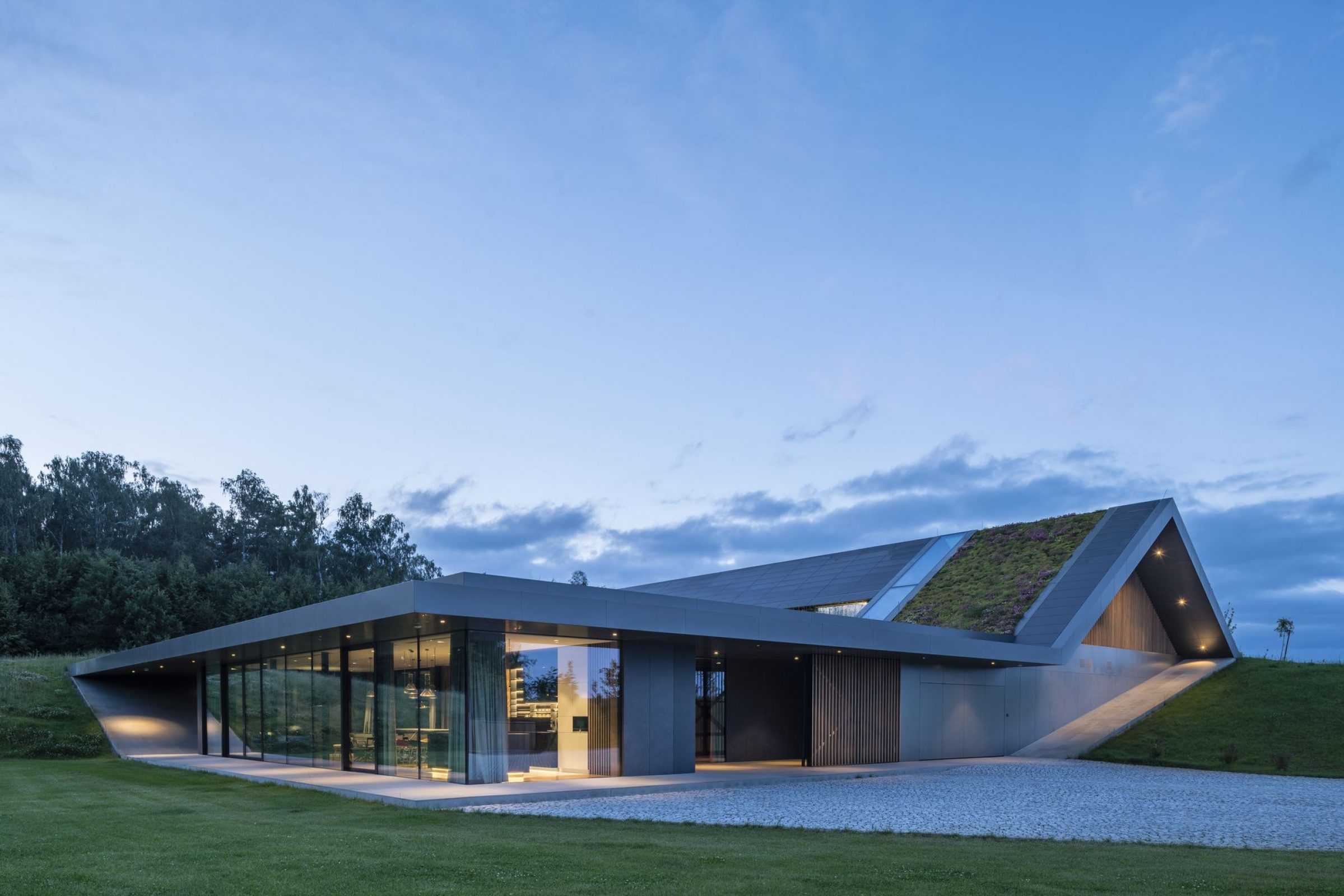 Green Line House | Przemek Olczyk | Mobius Architekci - Arch2O.com