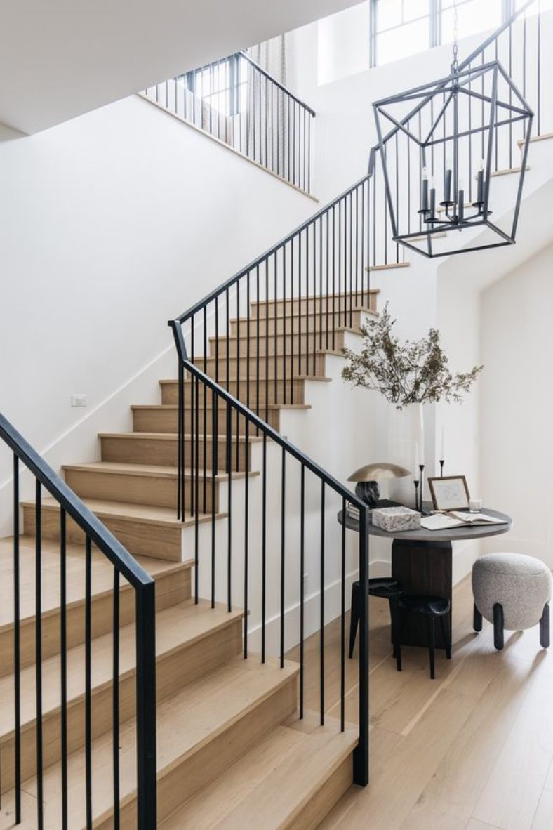 12 Bewitching Staircase Trends for 2023 That Will Help You Ascend