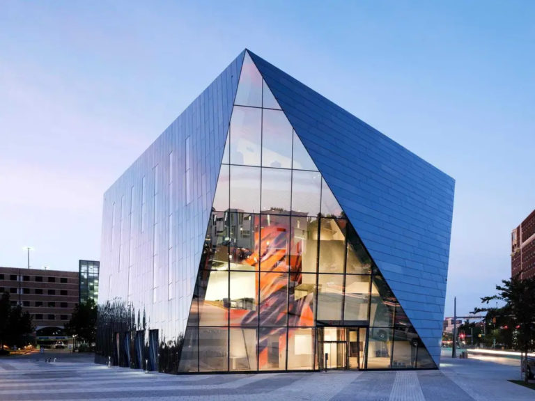 Unleashing the Creative Power of Steel Buildings: 12 Inspiring Examples ...