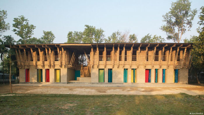 innovative-adaptation-of-traditional-building-materials-for-the-modern-era