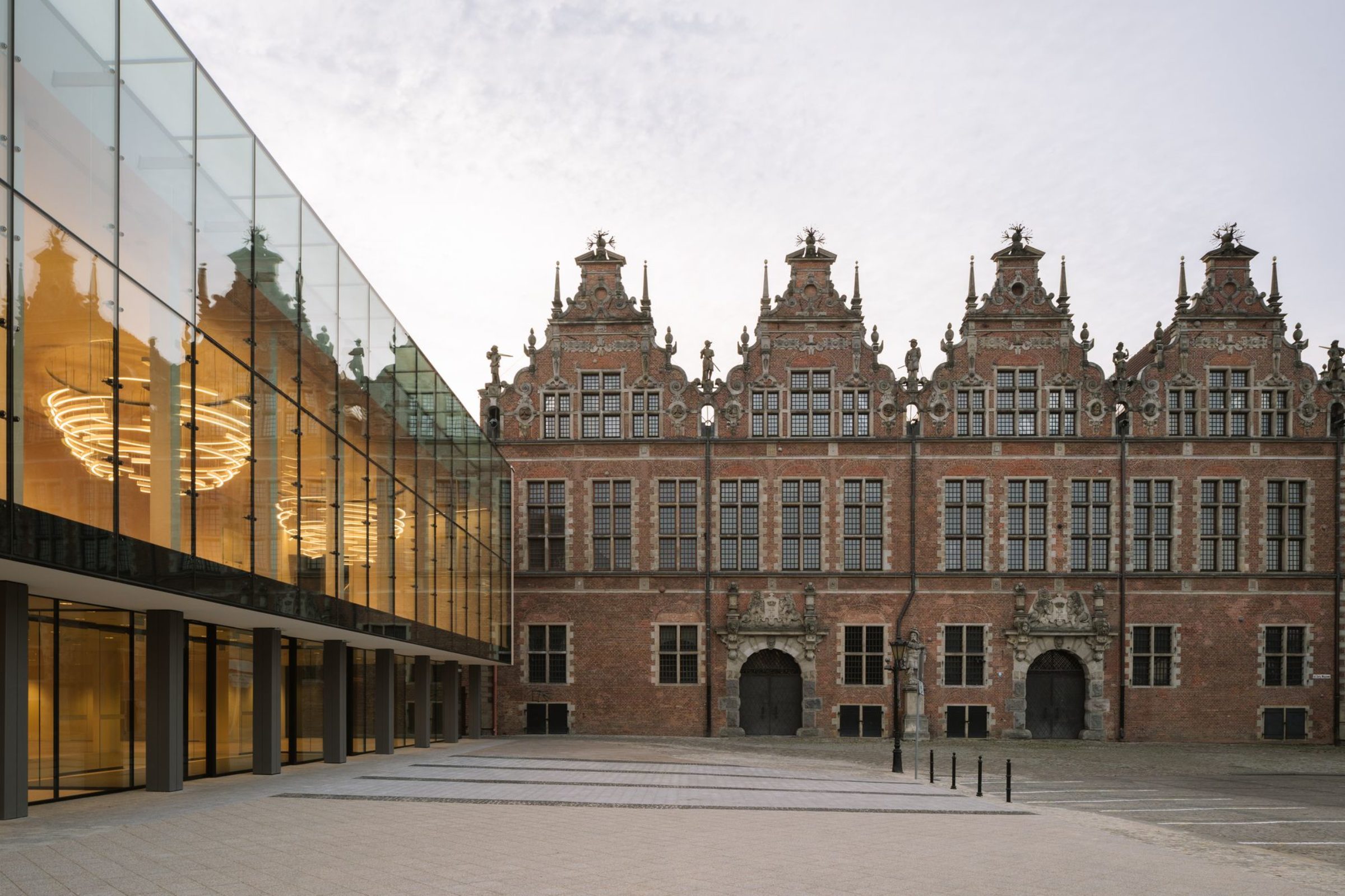 Wybrzeże Theater