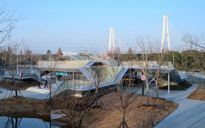 South Sanlin Station