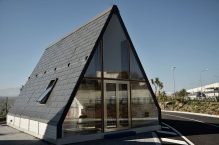 A Home That Can Be Built in 6 Hours: The Foldable M.A.Di