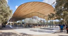 Apple Park Opens Visitor Center to the Public