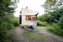 Ashen Cabin | HANNAH Office