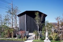 Hasshoden-Charnel House in Ryusenji Temple | Love Architecture