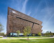 National Museum of African American History and Culture | Freelon Adjaye Bond , SmithGroup , David Adjaye