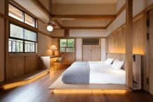 Renovation of Frank Lloyd Wright Prairie Style Villa into a Hotel | Kamiya Architects