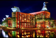 Walt Disney World Swan and Dolphin Resort | Michael Graves